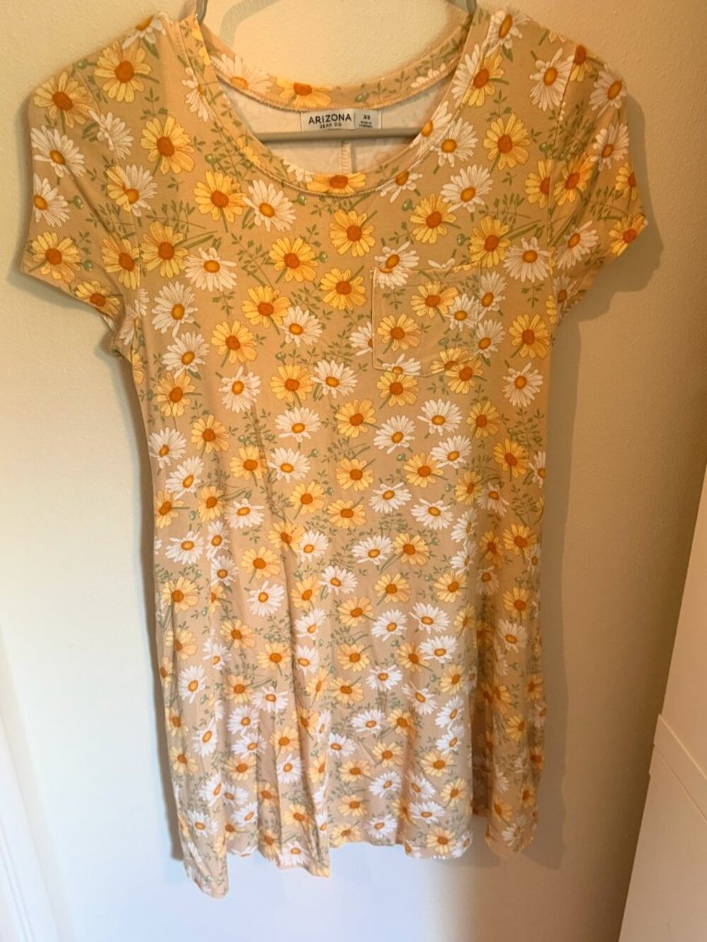 Arizona Jean Co. XS Daisy T-Shirt Dress
